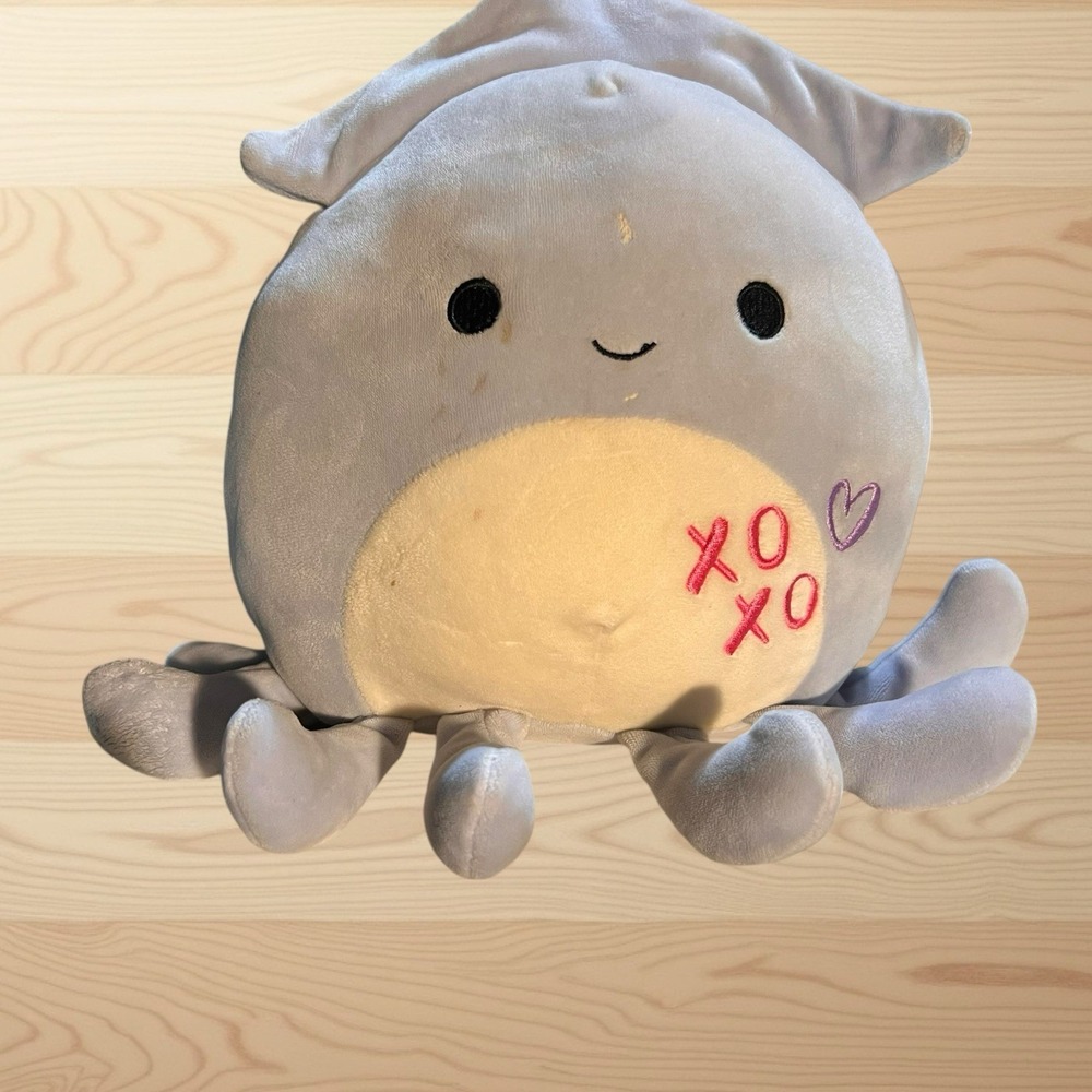 Squishmallow Stacy the Squid Plush Stuffed Kellytoy Animal 8" Light Blue Cream
